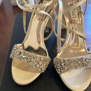 Badgley Mischka bedazzled heel size 8